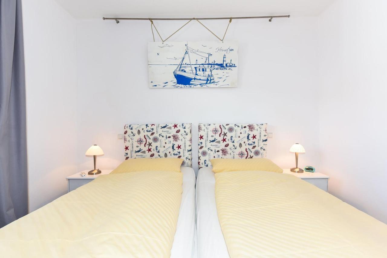 Ferienwohnung To Huus Bensersiel Exteriér fotografie